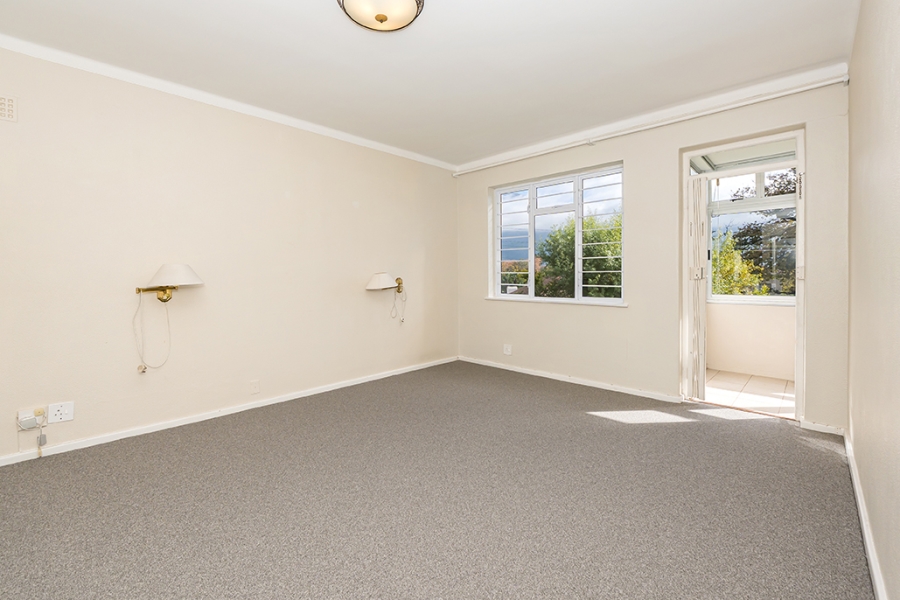 To Let 3 Bedroom Property for Rent in Kenilworth Upper Western Cape